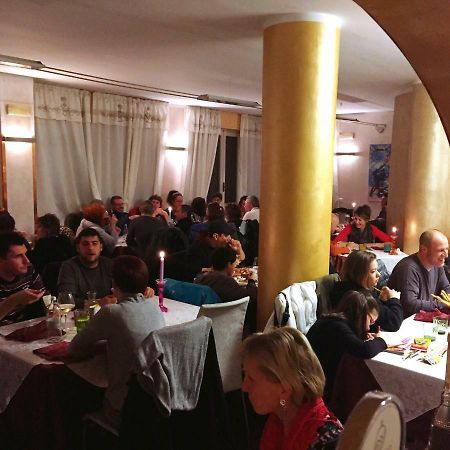 Ristorante Pizzeria Principe D'Oro Hotel Vidracco Ngoại thất bức ảnh